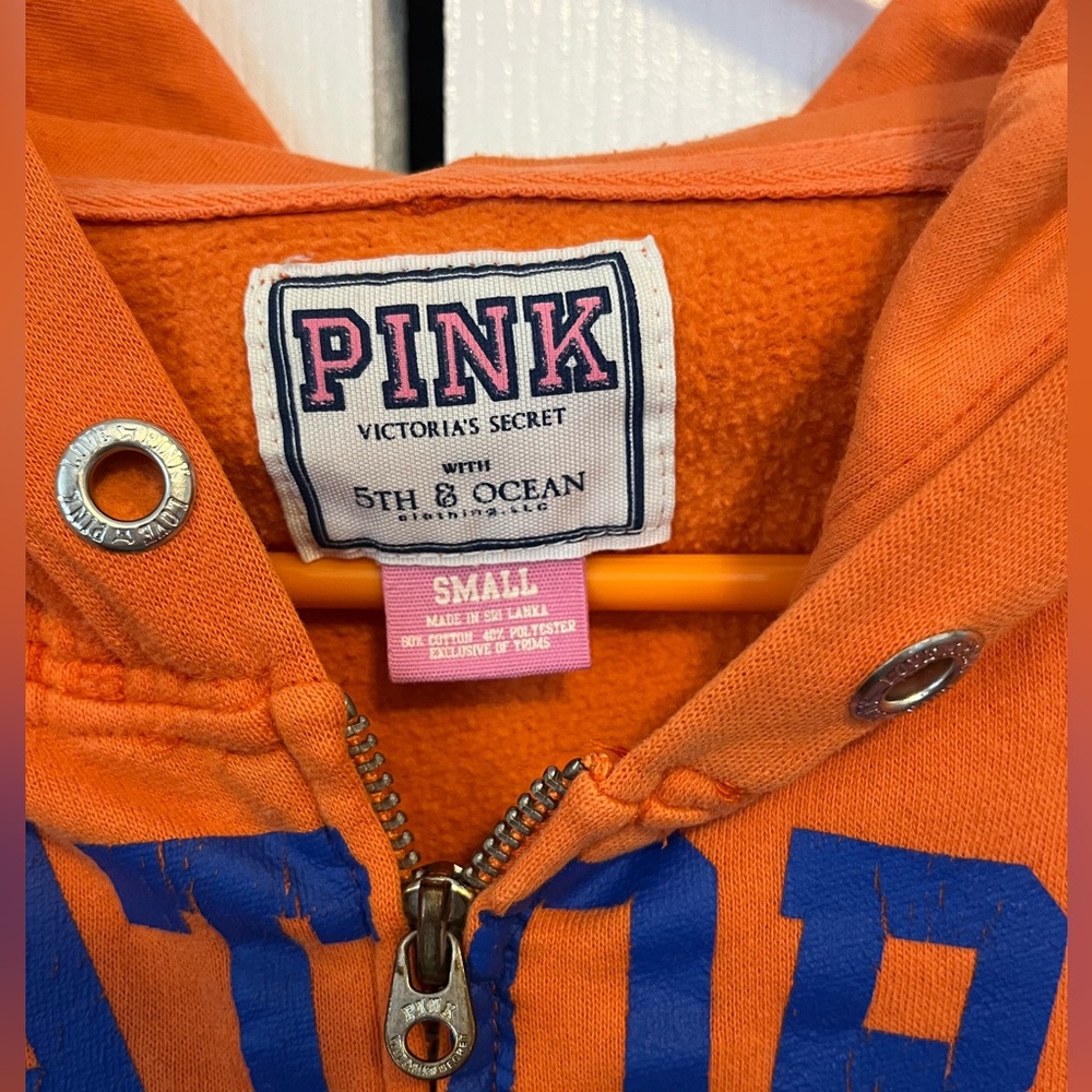Harper's hoodie size small